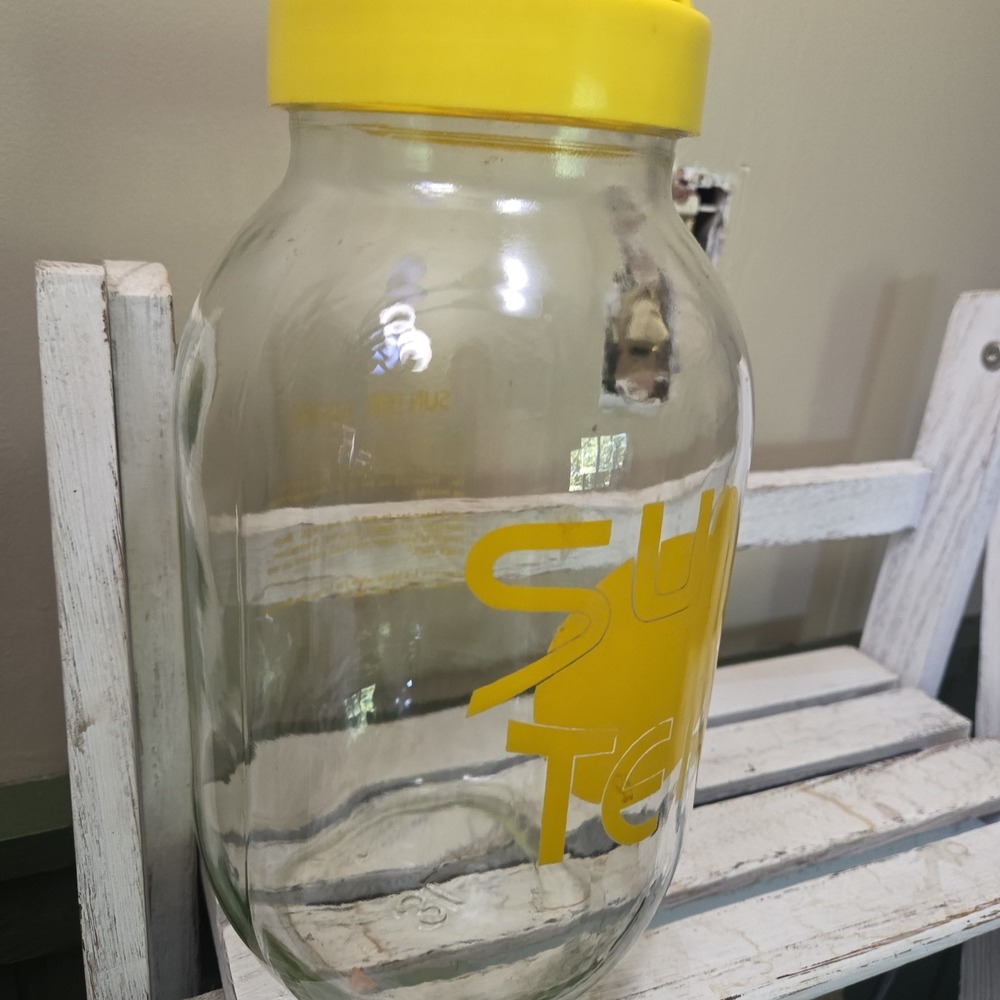 Sun Tea Ice Tea Recipe Vintage Carlton 3 Liter Glass Jar Yellow Clear - Picture 2 of 14